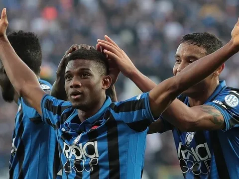 SỐC! Đá 5 phút, tân binh Man Utd đã được định sẵn là 'nhà vô địch'
