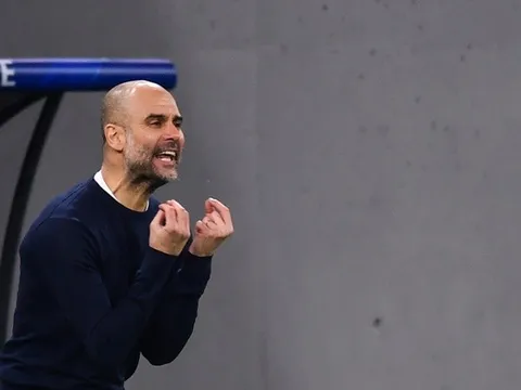 Man City buông xuôi, 'báu vật' ký hợp đồng 5 năm với Barcelona