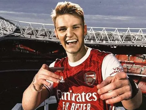Huyền thoại Arsenal hoài nghi năng lực của Martin Odegaard