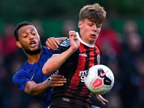 Evan Ferguson - Cầu thủ đối đầu Chelsea ở tuổi 14