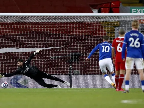 Everton tạo địa chấn tại Anfield, Liverpool thua trận thứ tư liên tiếp