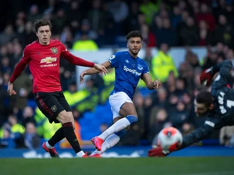 Man Utd ngậm trái đắng vì "họng pháo" khét tiếng vùng Merseyside