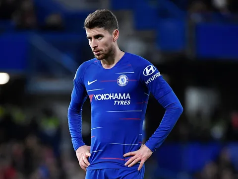 Fan Chelsea: 100 triệu bảng và cậu ta có thể theo chân "bố" tới Juventus