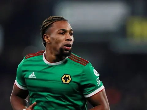 Fan Liverpool: "Mua ngay, anh ấy giá trị hơn cả Sancho"