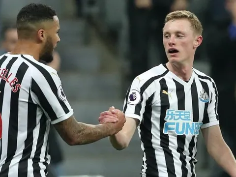 Fan Man Utd: "Có hàng trăm cầu thủ giỏi hơn cậu ấy vào lúc này"