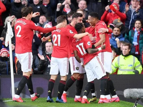 Fan M.U ca ngợi: "Một đấu sĩ, người hùng, chiến binh tuyệt đối của chúng ta!"