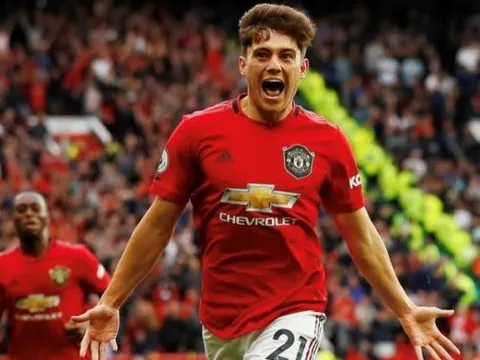 Fan Quỷ đỏ tìm ra Park Ji-sung mới