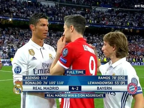 Fan Ronaldo hả hê so sánh màn trình diễn của CR7 và M10 trước Bayern Munich