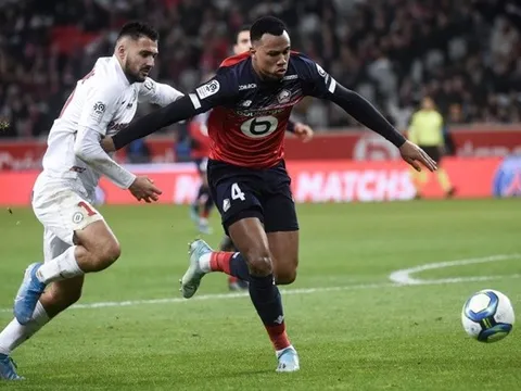 Sao Brazil từ chối thẳng Man United để gia nhập Arsenal