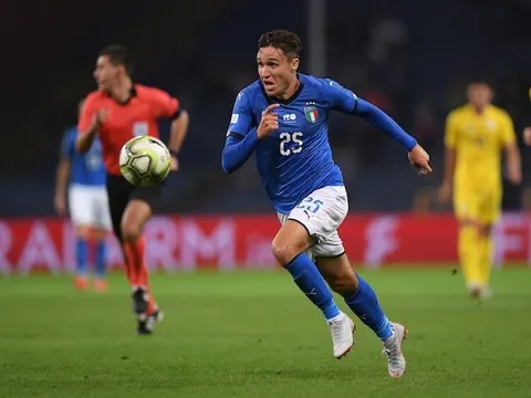 Juventus cạnh tranh gay gắt "cơn cuồng phong Serie A" với Man Utd