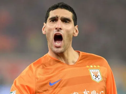 CLB cũ bị giáng xuống giải hạng 4, Fellaini lập tức ra tay