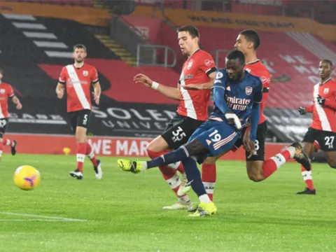 Ferdinand chỉ ra cái tên Arsenal nổi bật ở trận thắng Southampton