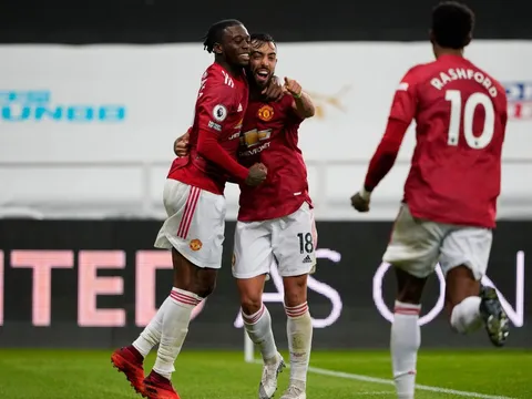 Fernandes quá đỉnh, hiện số 1 châu Âu thật không sai!