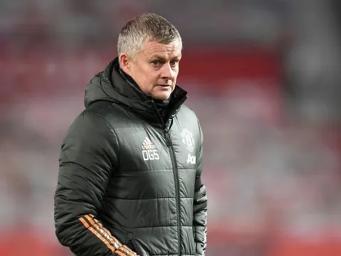 Frank Leboeuf chỉ thẳng mặt ngôi sao Man Utd đã "tàng hình" trong trận thua M.C