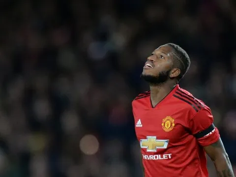 Fan Man Utd: "Phải giữ anh ấy ở lại bằng mọi giá"
