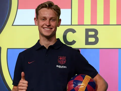 De Jong: "Đó là một cảm giác thật lạ lùng"