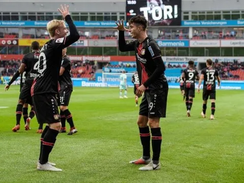 Gặp lại đội bóng cũ, Brandt phũ phàng nói 1 lời về Havertz