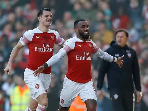 Gặp lãnh đạo Arsenal, Lacazette đề nghị được đi