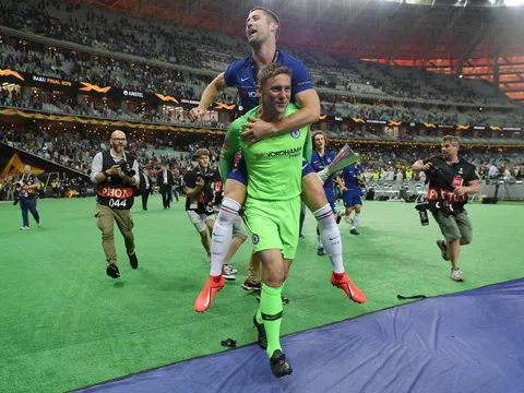 Gary Cahill và 10 cầu thủ Chelsea sẽ rời đội bóng trong hôm nay