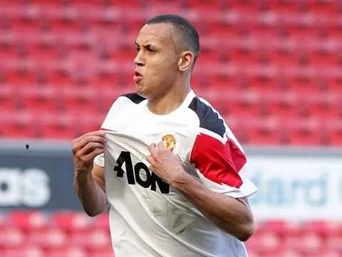 Gary Neville: Đó là lý do khiến cậu ấy sa sút, đánh mất bản thân ở Man Utd