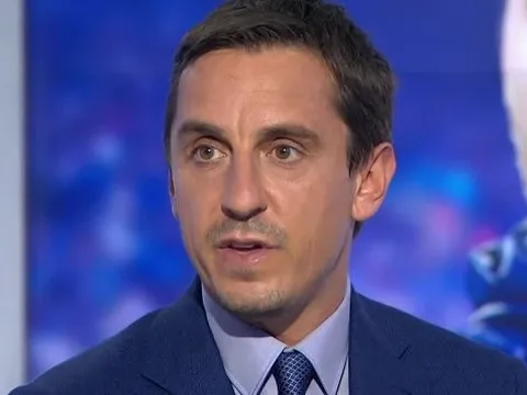 Gary Neville khen ngợi sở trường lạ lẫm của Paul Pogba