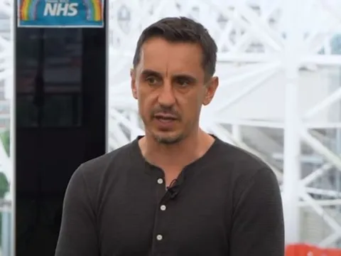 Gary Neville: "Tôi nghĩ Man United cần bổ sung thêm......"