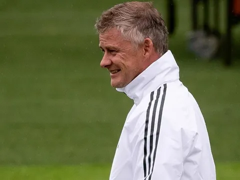 Sao 40 triệu 'mài' ghế dự bị ở Man Utd, Old Trafford sắp có 'biến' lớn