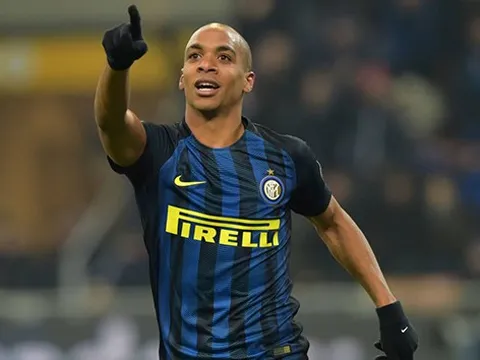 Gây thất vọng, nhà vô địch Euro 2016 bị Inter Milan rao bán