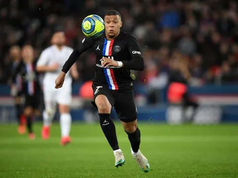 GĐTT xác nhận, Real bít cửa kích nổ "bom tấn" thành Paris