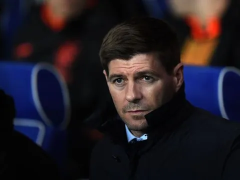 Gerrard kể tên 6 cầu thủ anh thần tượng