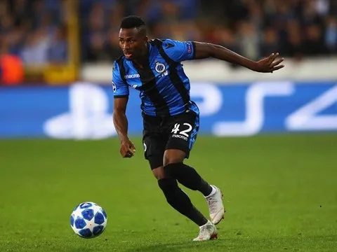 "Xé lưới" cả Real và Man United, sát thủ Nigeria được "chào bán" giá bao nhiêu?