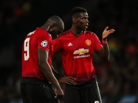 "Với số tiền bán Pogba và Lukaku, Man Utd nên mua 3 cầu thủ đó thay thế"
