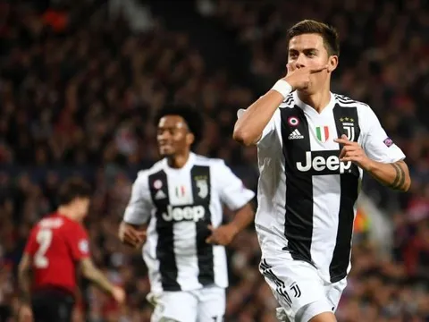 Berbatov chỉ hình mẫu để Dybala noi theo nếu đến Man Utd