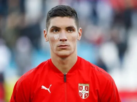 Fan Man Utd: "Mua ngay cậu ấy, giỏi hơn, rẻ hơn Maguire"