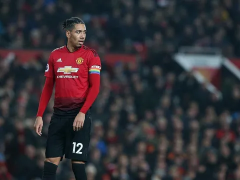 Smalling nói gì khi được hỏi phải chăng anh rời Man Utd vì Maguire?