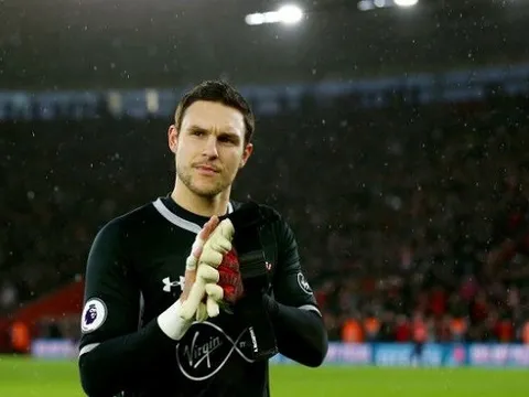 Cần 'người gác đền', Klopp có thể tìm tới bờ biển phía Nam