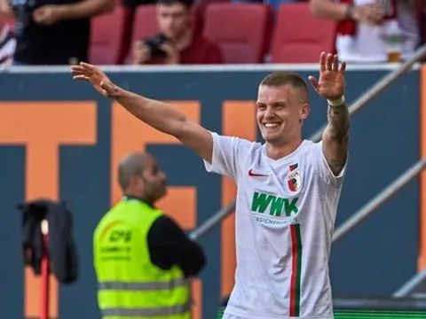 Vì Philipp Lahm phiên bản cánh trái, Barca và Liverpool lại đại chiến