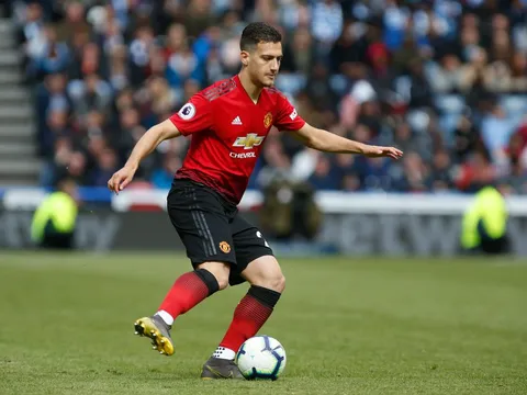 'Trò cưng' của Mourinho trở lại, Solskjaer có thêm 3 phương án