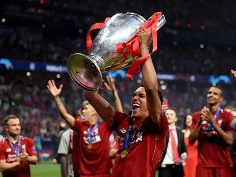 Đội trưởng Wolves nói lời thật lòng về thần đồng Liverpool