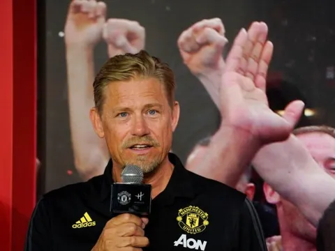 Peter Schmeichel: "Man United đã sai lầm khi bán đi cậu ấy"