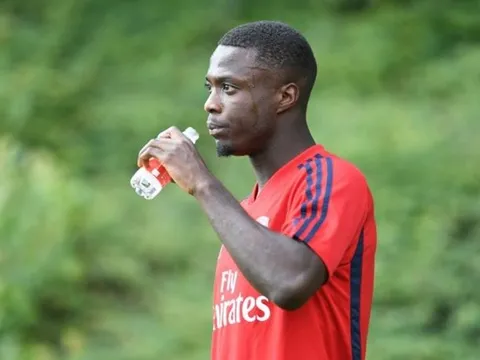 CĐV Liverpool: 'Thật hạnh phúc khi chúng ta không mua cậu ấy'