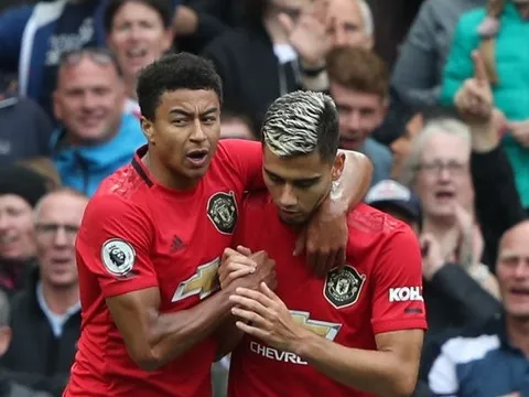 Bruno Fernandes chói sáng, Solskjaer nói thẳng 1 câu với Lingard và Pereira