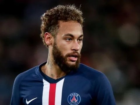 Hạ giá, PSG sẵn sàng "tống khứ" Neymar với 136 triệu bảng?