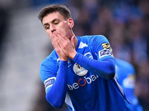 Ghen tị với 2 tân binh Premier League, đồng đội cũ ở Genk nói lời oán hận