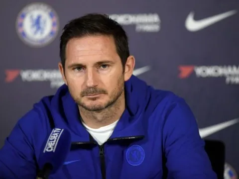 Glen Johnson nhận định cơ hội dự Champions League của Chelsea