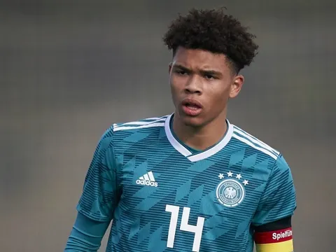 Chelsea lên kế hoạch "cướp" viên ngọc thô sáng giá của Dortmund