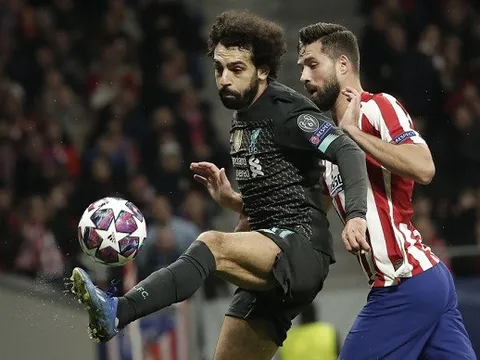 'Nóng mắt' vì màn ăn mừng của người Tây Ban Nha, huyền thoại Liverpool viết lời cảnh báo