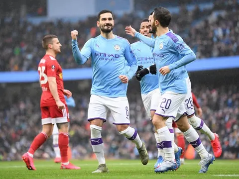 Vì sao Man City không được xem thường Lyon?