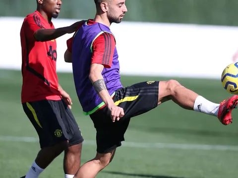 Không Pogba, Solskjaer vẫn có được bộ tứ tiền vệ hoàn hảo