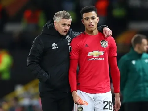 Solskjaer chỉ ra cái tên giúp Mason Greenwood tỏa sáng
